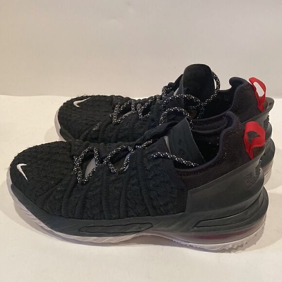 Nike Lebron XVIII (GS) CW2760-001 Basketball Shoes Black White Red Youth Sz 5.5Y - Picture 5 of 9